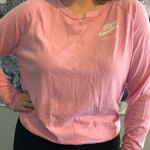 Lightweight Nike Sweatshirt